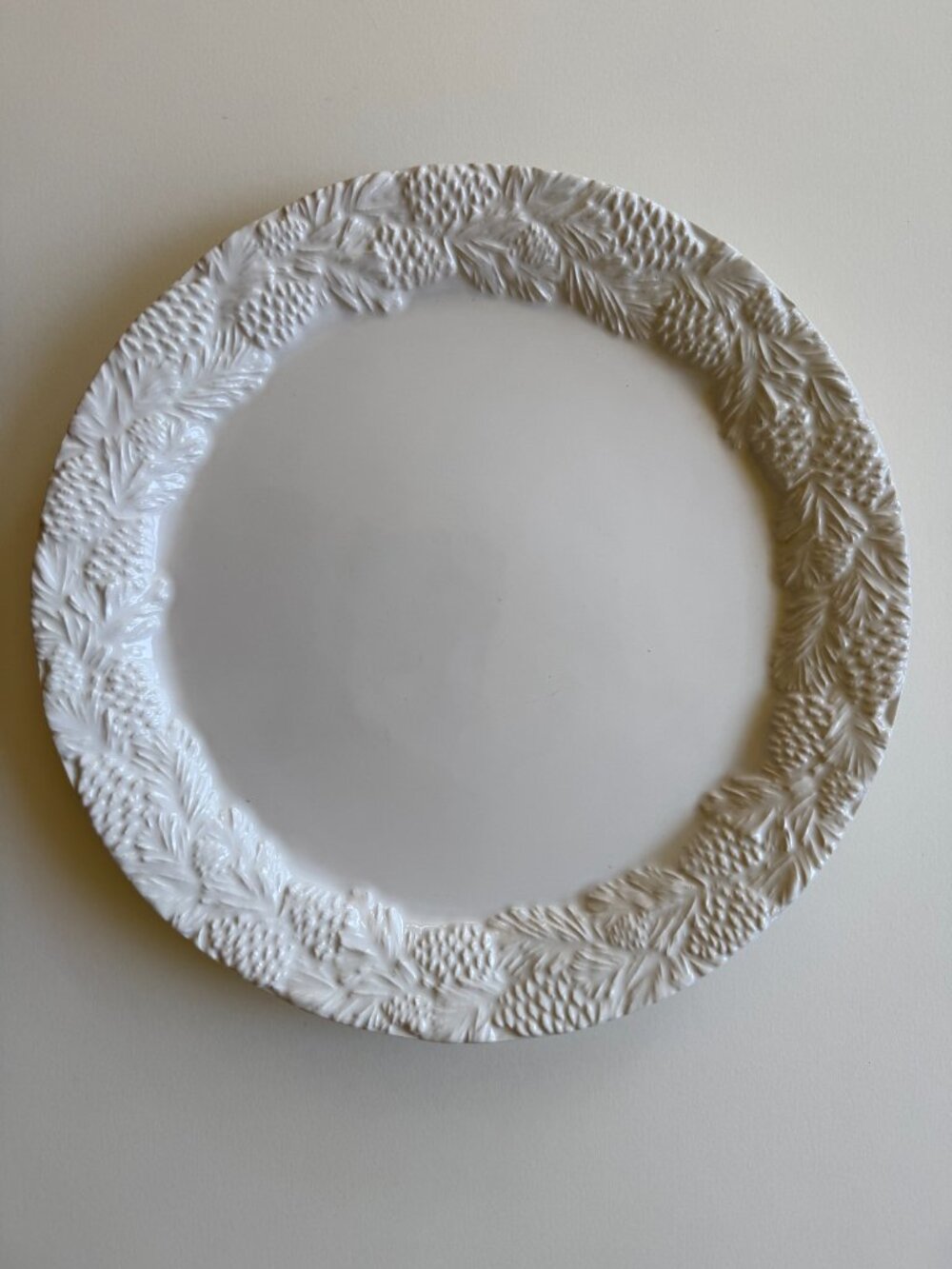 Large L.L. Bean Treasure Craft White Embossed Serving Platter with Pinecones